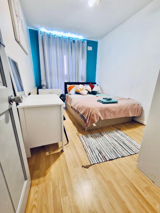 Stunning 3 Bedroom Flat In Stockwell Appartement Londres