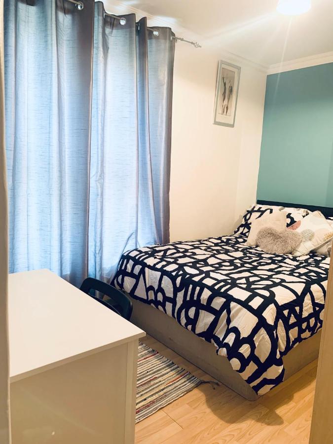 Stunning 3 Bedroom Flat In Stockwell Appartement Londres